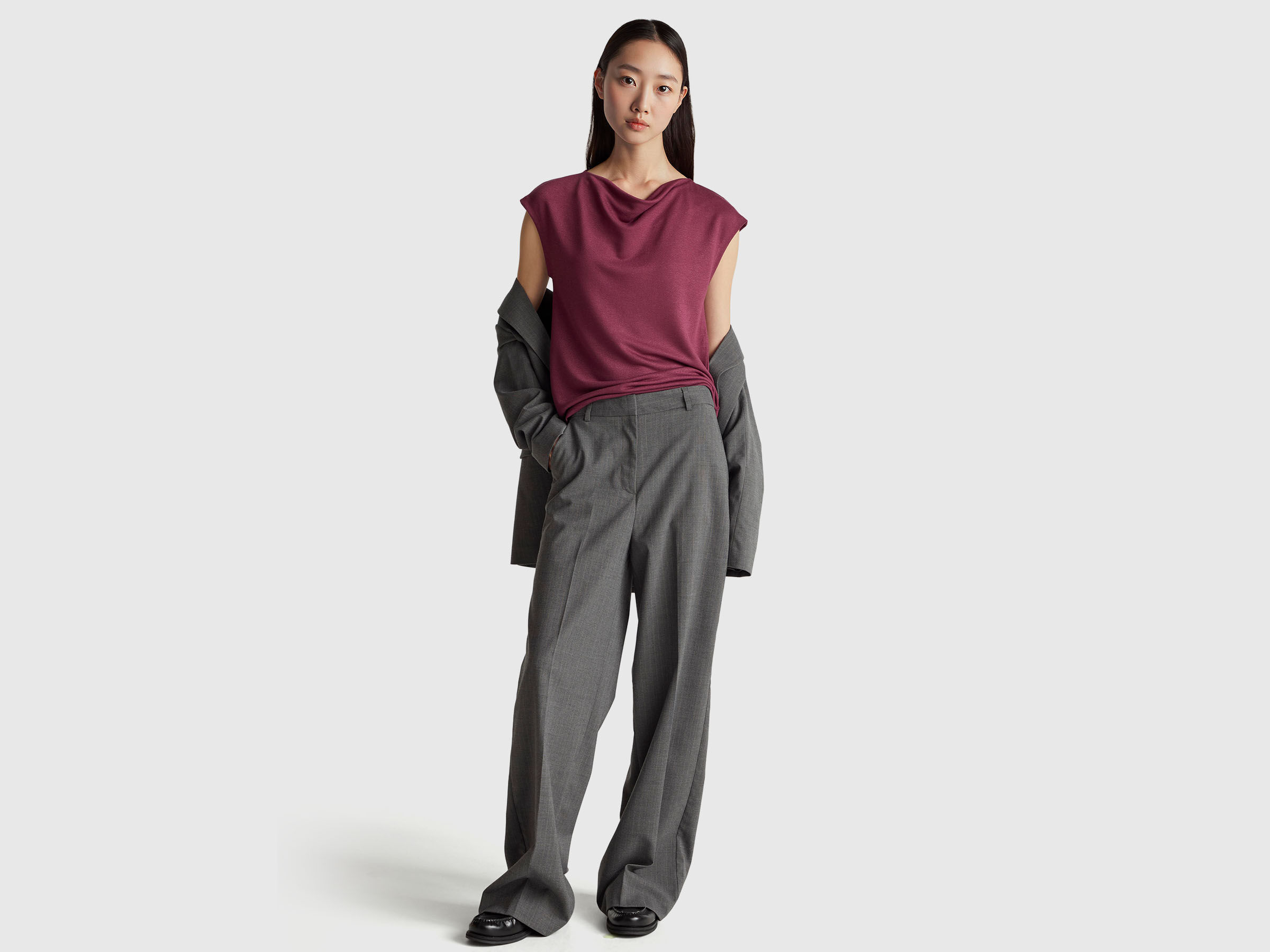 SLEEVELESS SWEATER Women image number 3